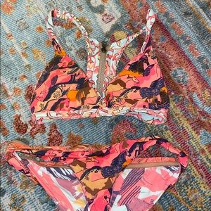 Maaji horse print bikini set size medium.